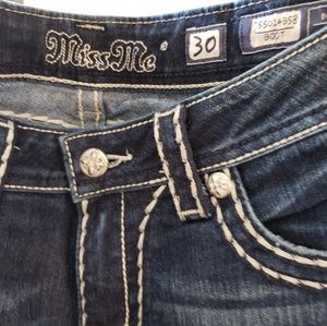 Loose Saddle Stich Border BootCut